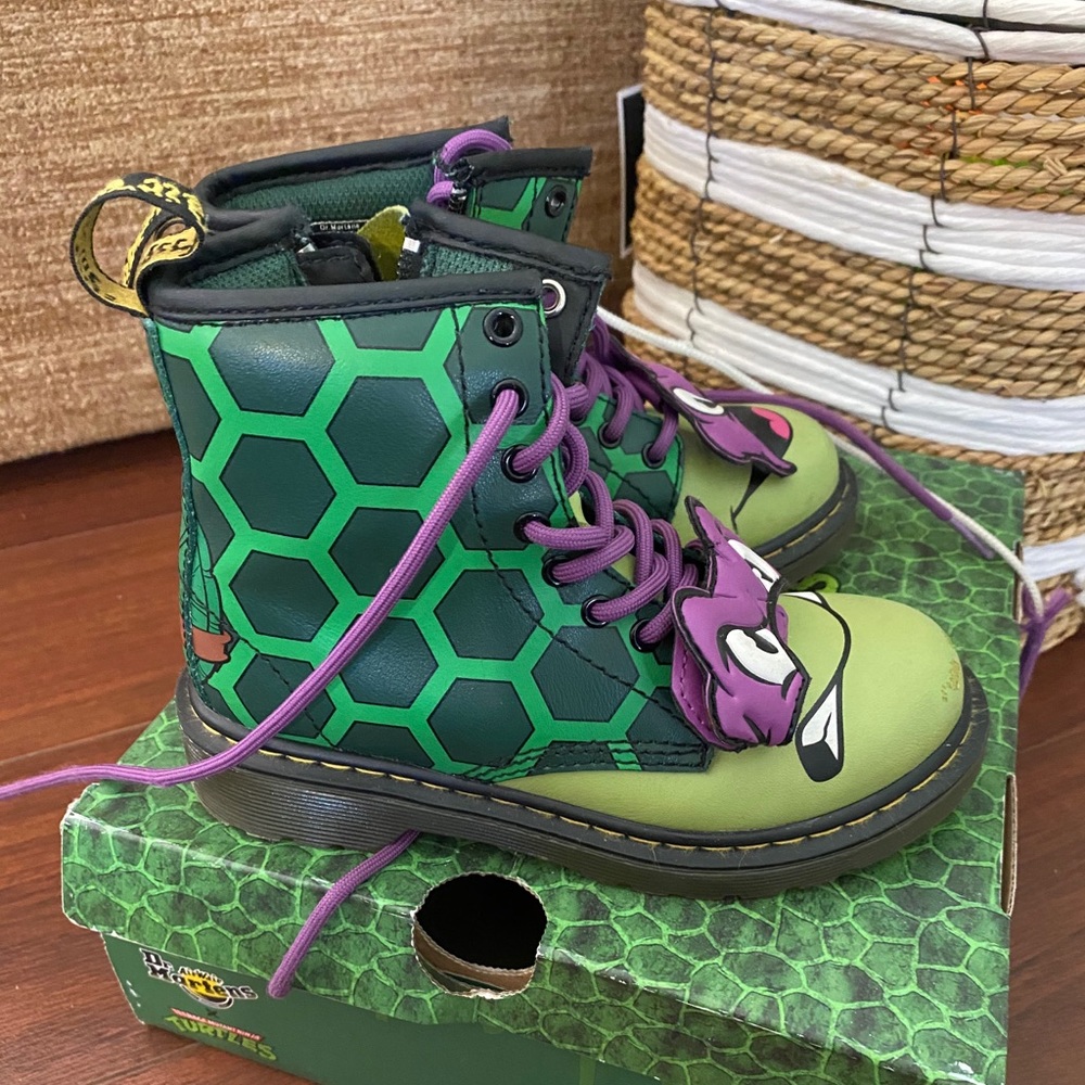 Teenage Mutant Ninja Turtle (TMNT) Dr. Martens